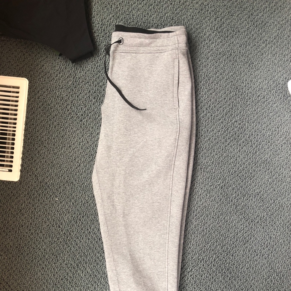 Lulu lemon joggers